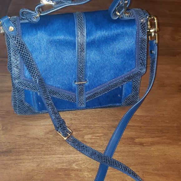 Tory burch bag  - Picture 1 of 11